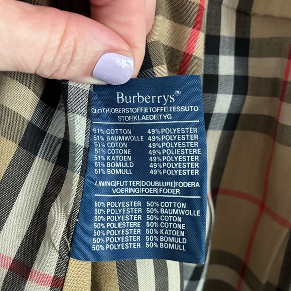 Vintage Burberry Beige Check Lining trench coat - Picture 6 of 16